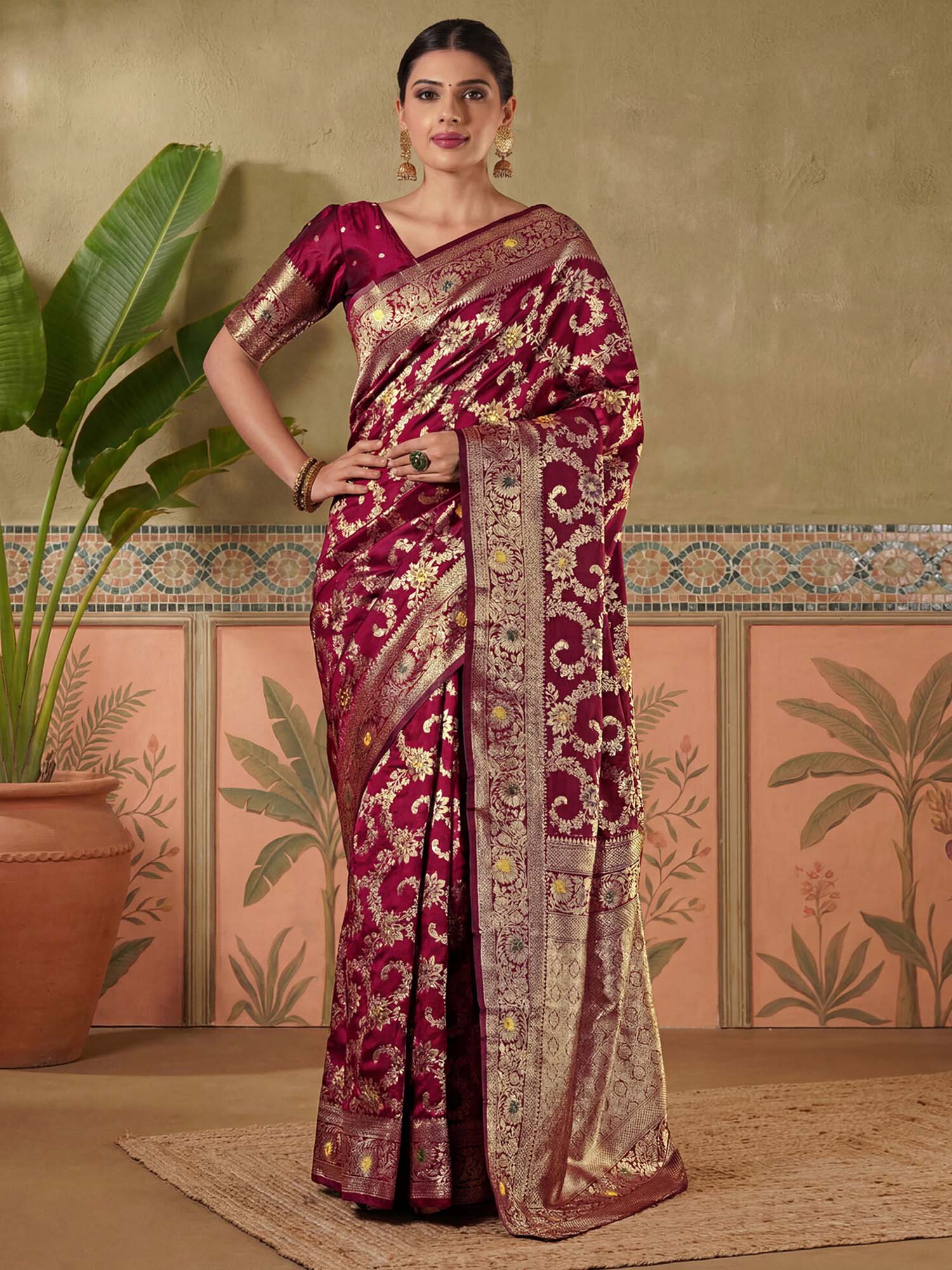 Maroon Zari Woven Weaving Silk Saree with Unstitched Blouse