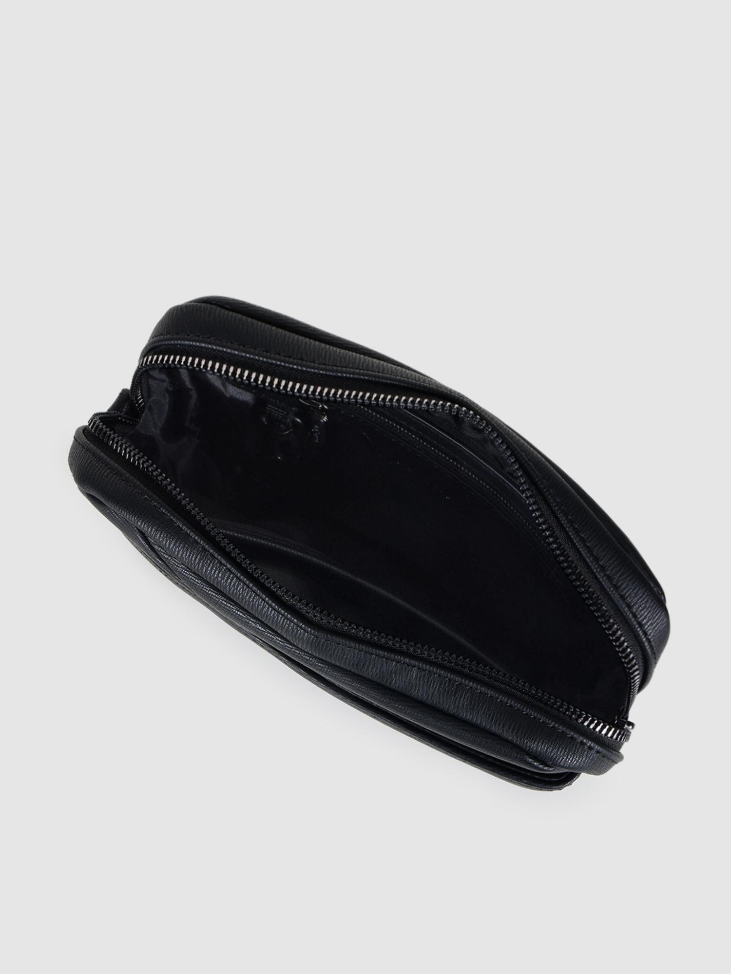 Carry-go Men Travel Pouch - Black (M)