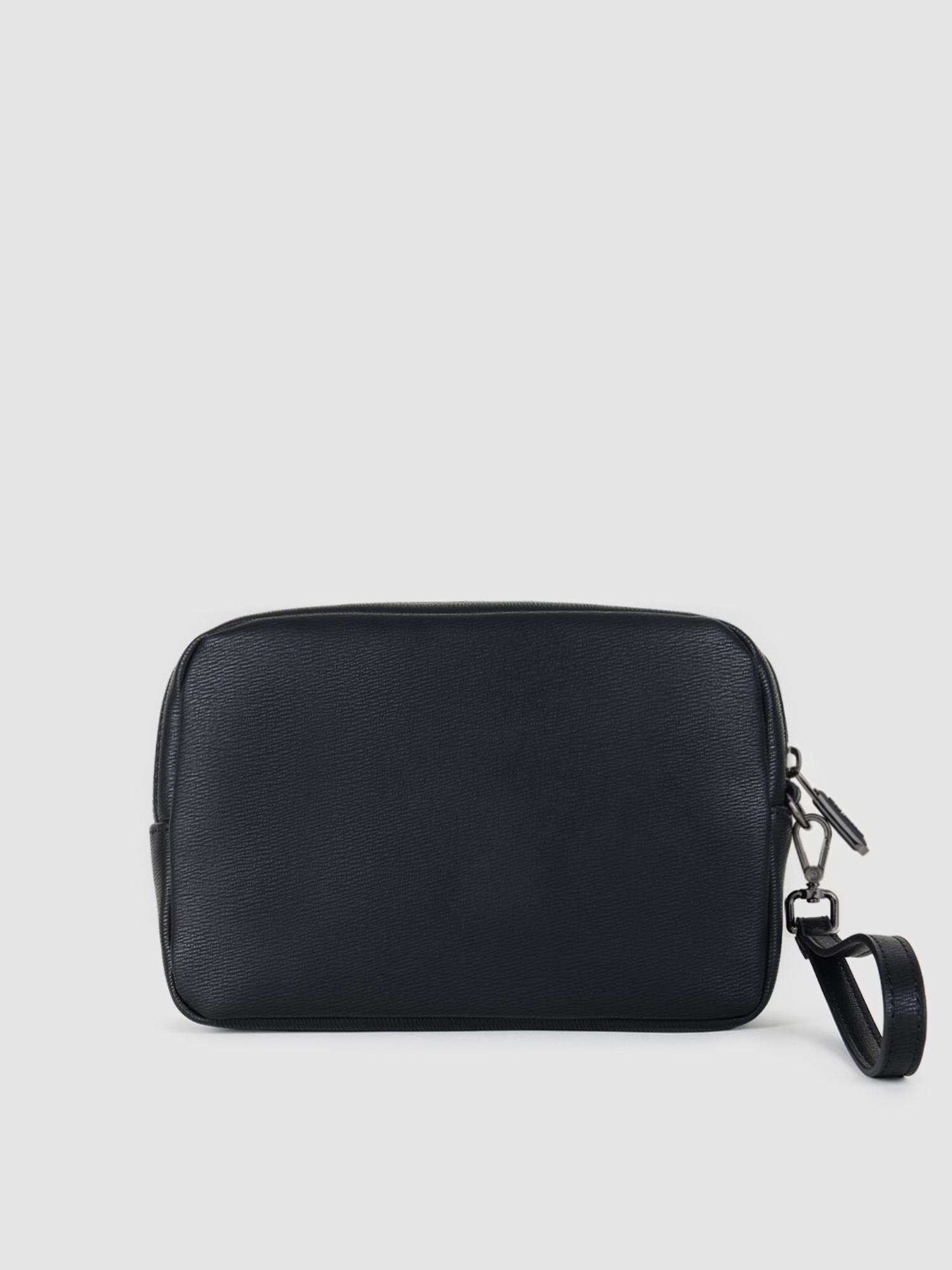 Carry-go Men Travel Pouch - Black (M)
