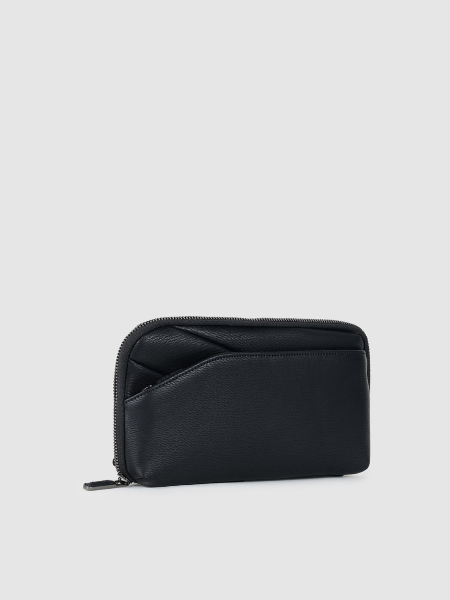 Carry-go Men Travel Pouch - Black (M)