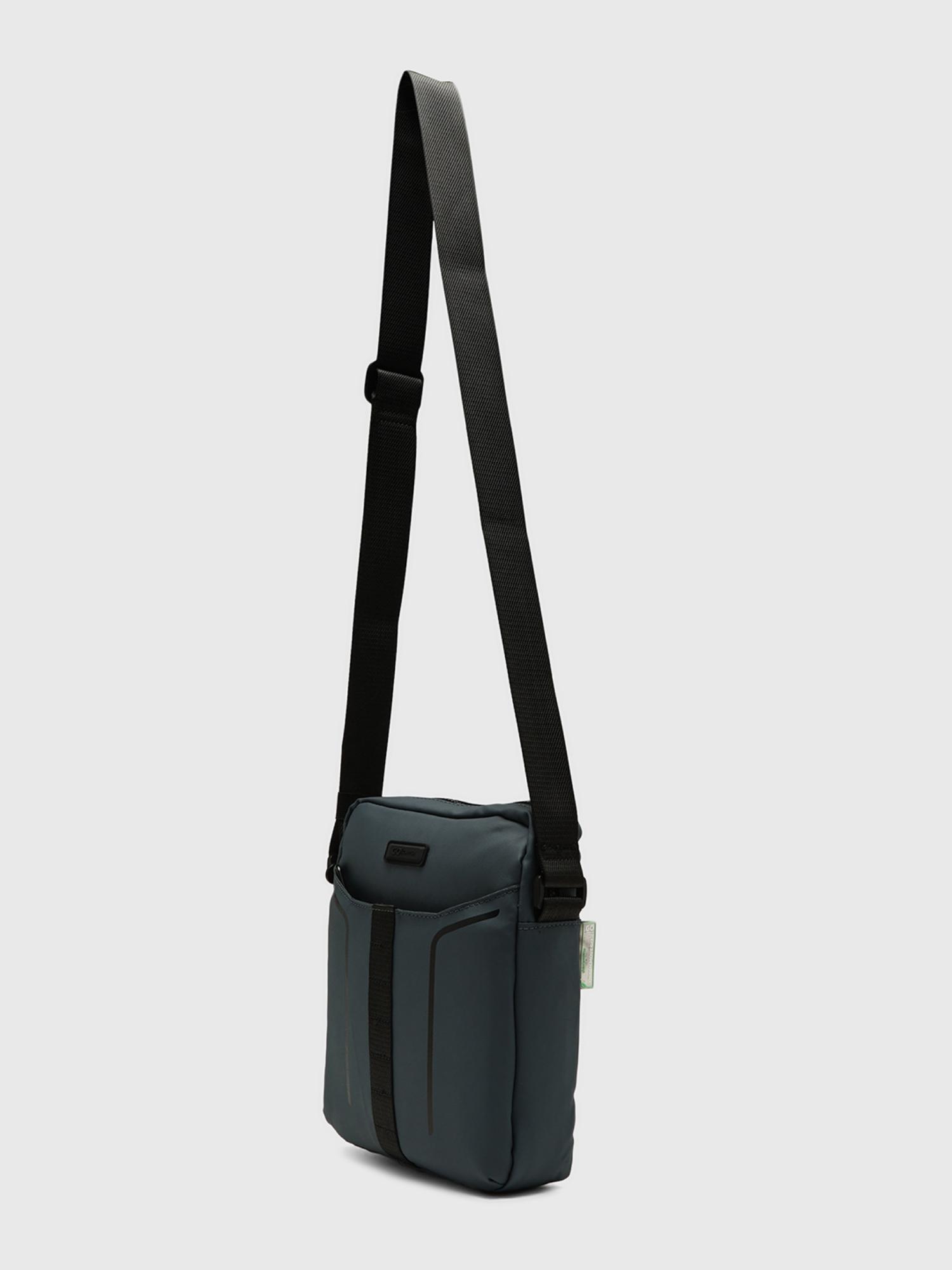 Urban Move Go Men Crossbody Sling Bag - Blue (S)