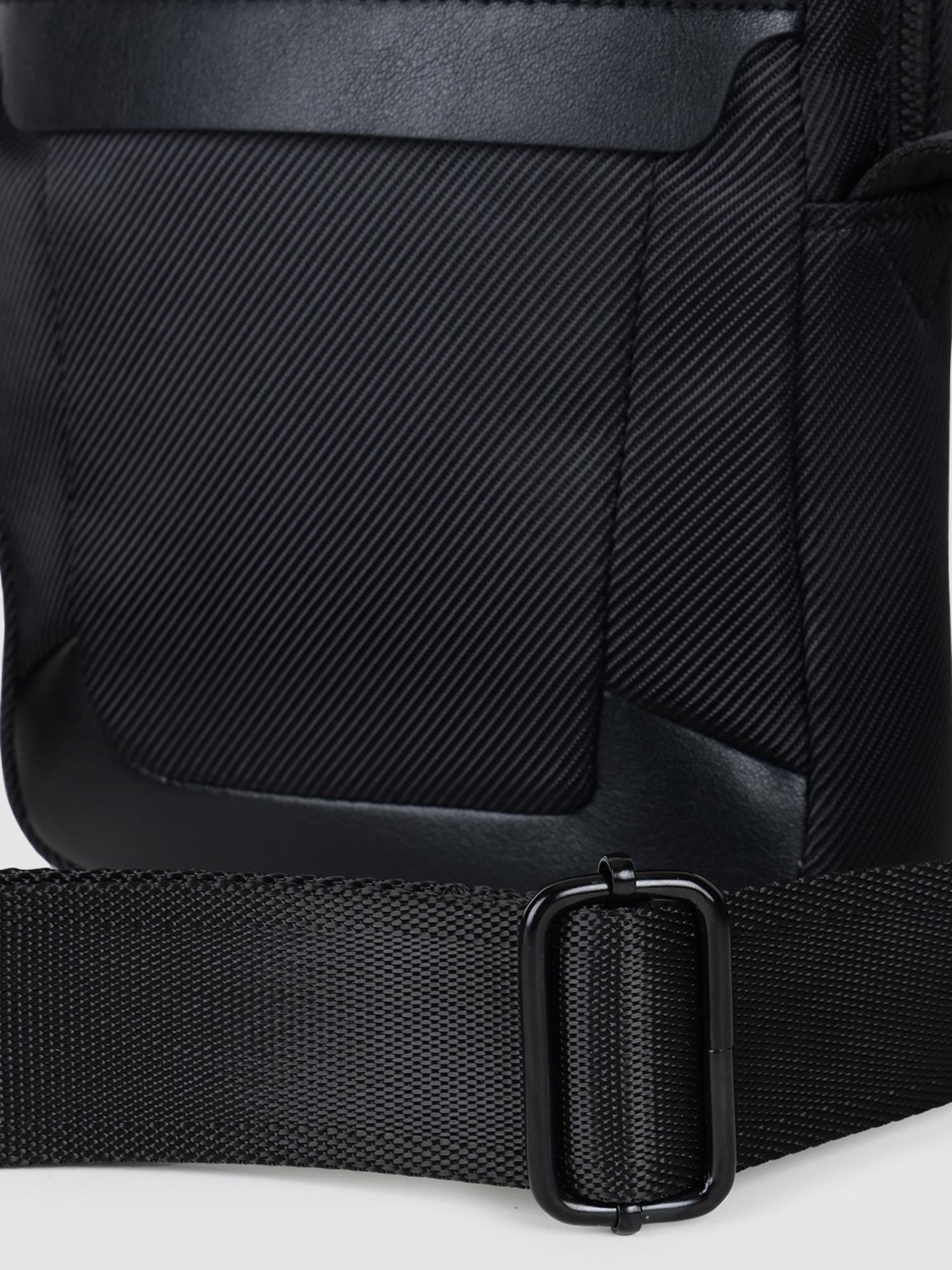 Gregor Go Men Crossbody Sling Bag - Black (S)