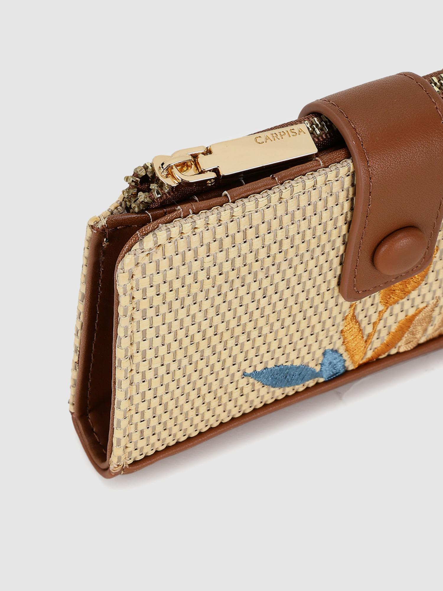 Camomilla V3 Women Wallet - Beige (S)