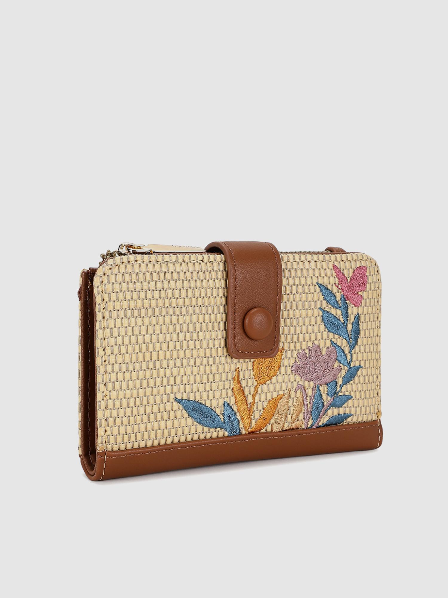 Camomilla V3 Women Wallet - Beige (S)