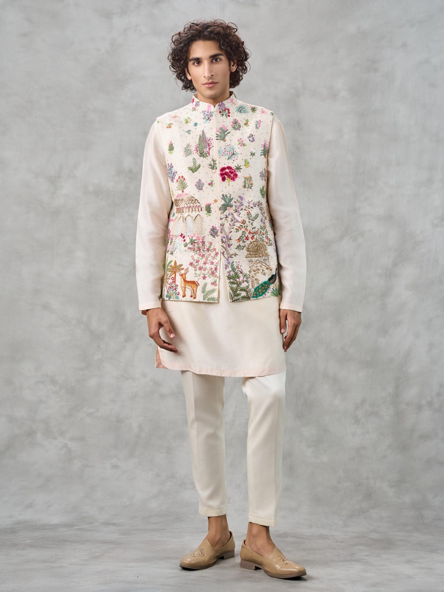 Elegant Cream Kurta with Pant and Jacket