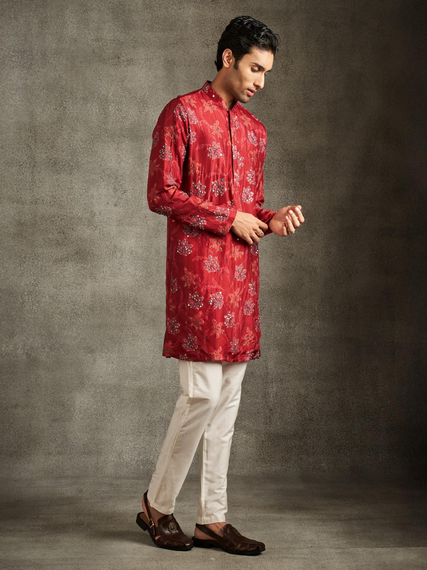 Mesmerizing Red Kurta and Pyjama