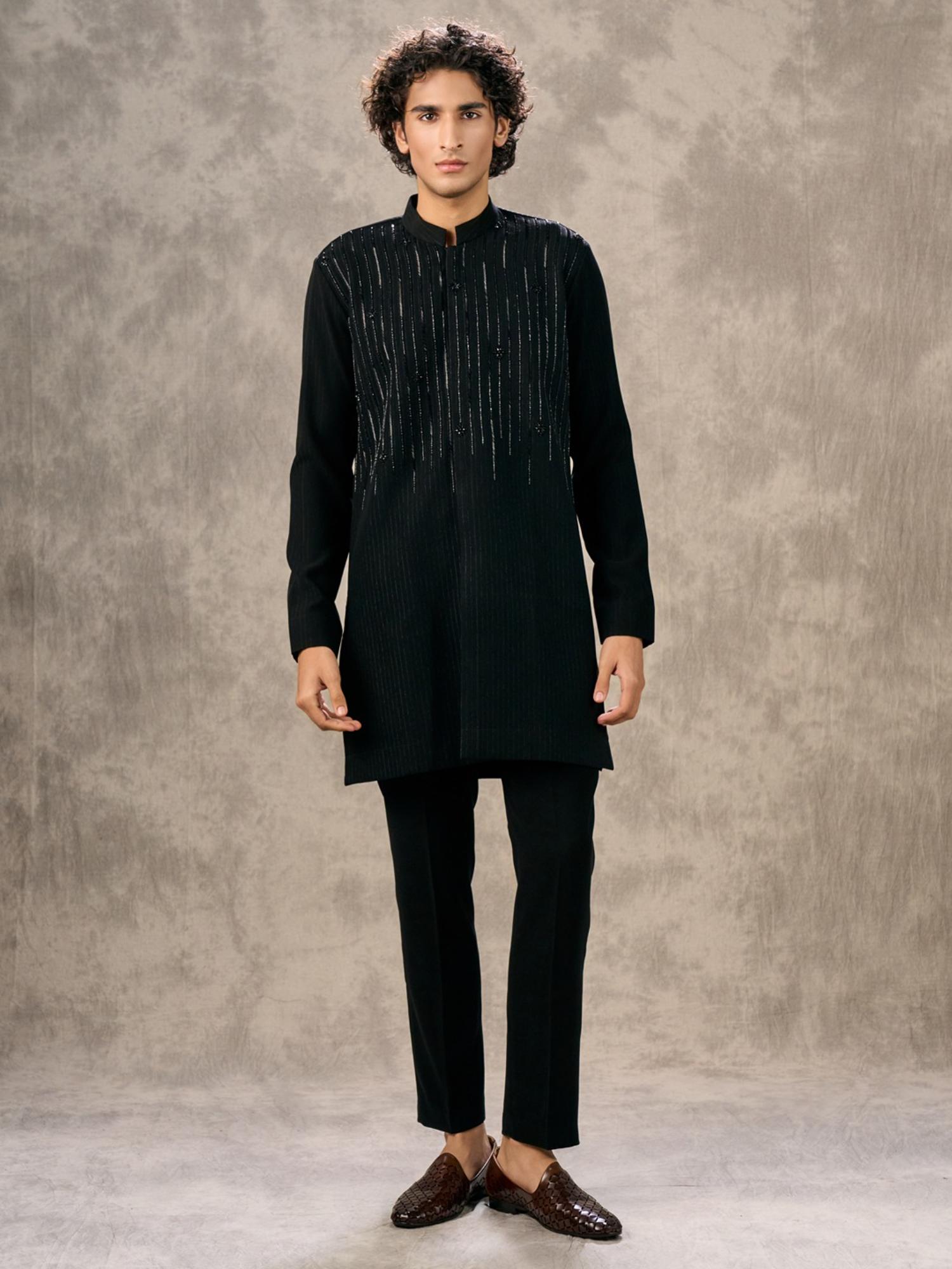 Elegant Black Knit Kurta with Pant
