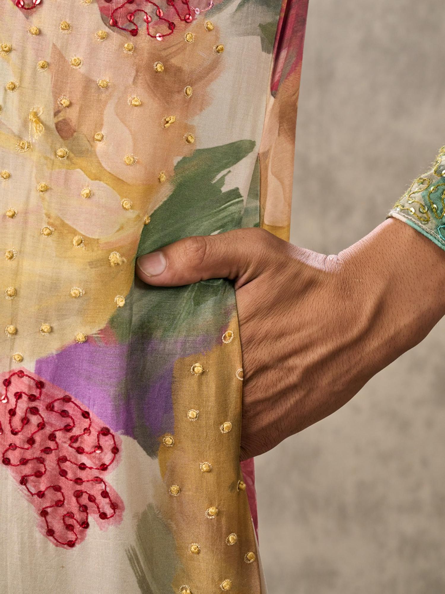 Elegant Cream Kurta with Pant