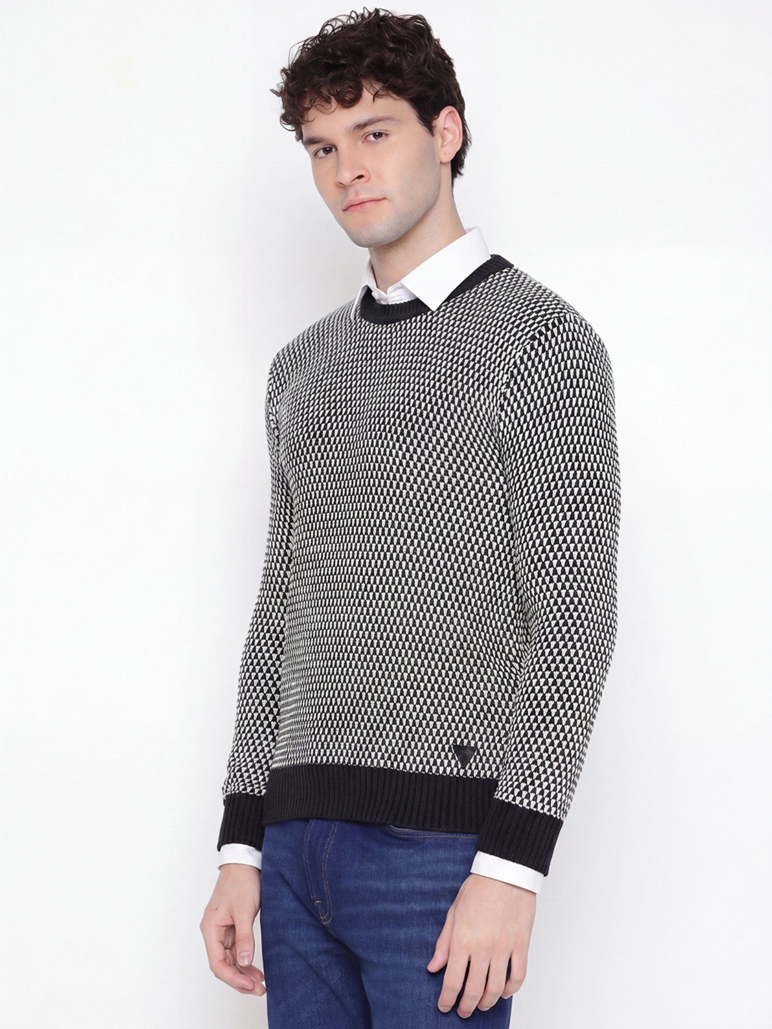 Knitted Round Neck Long Sleeves Sweater