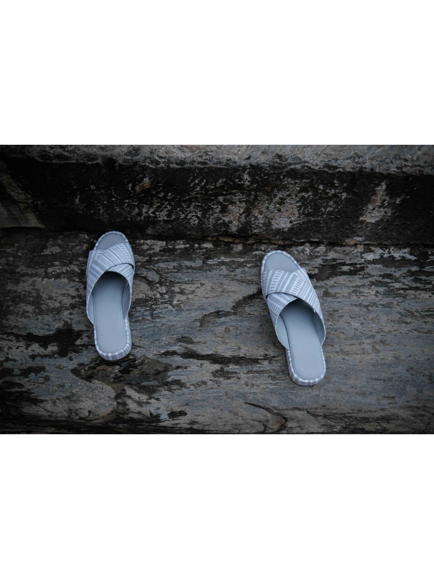 Criss Cross White Slippers