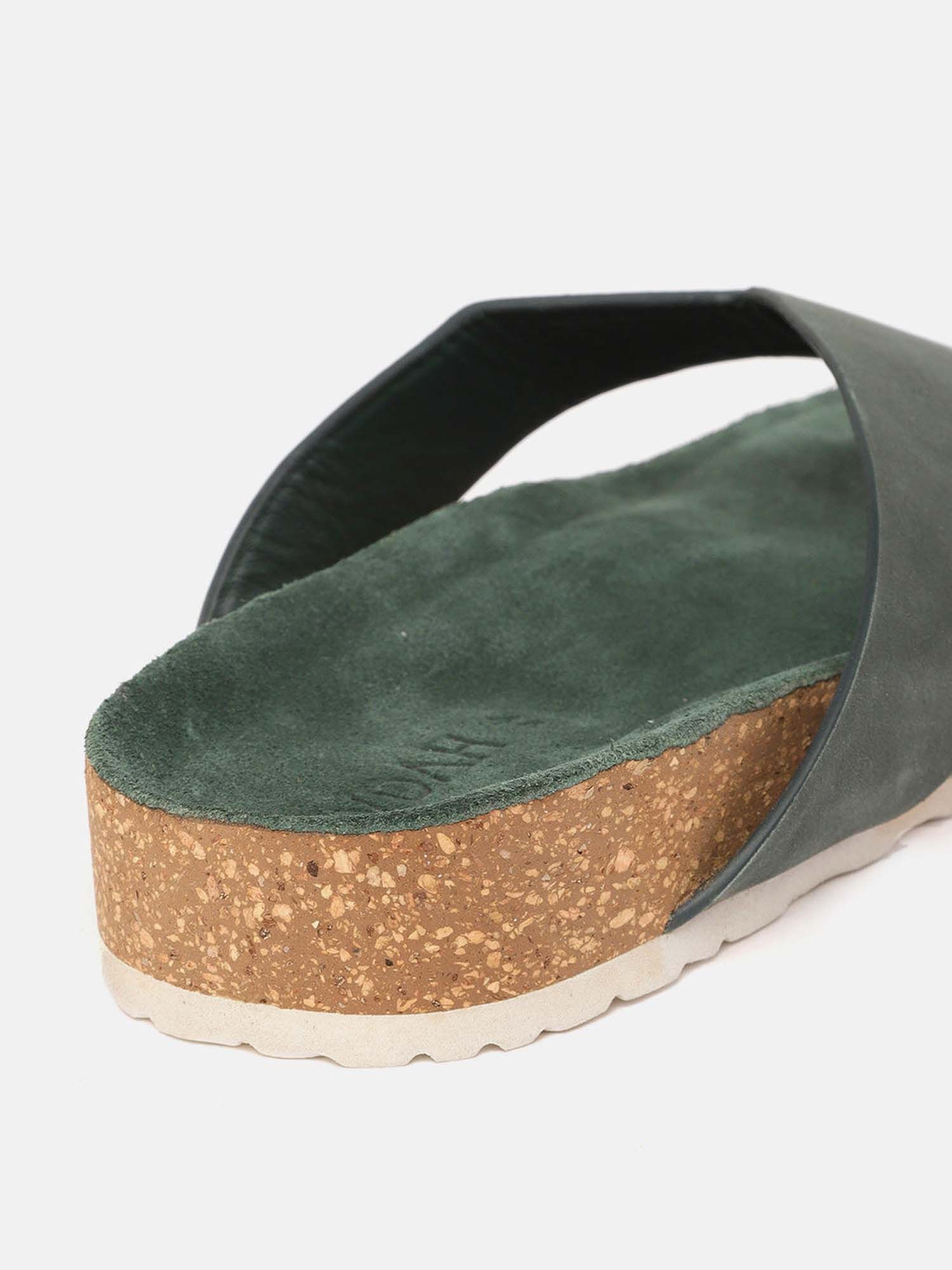 Kane Slippers