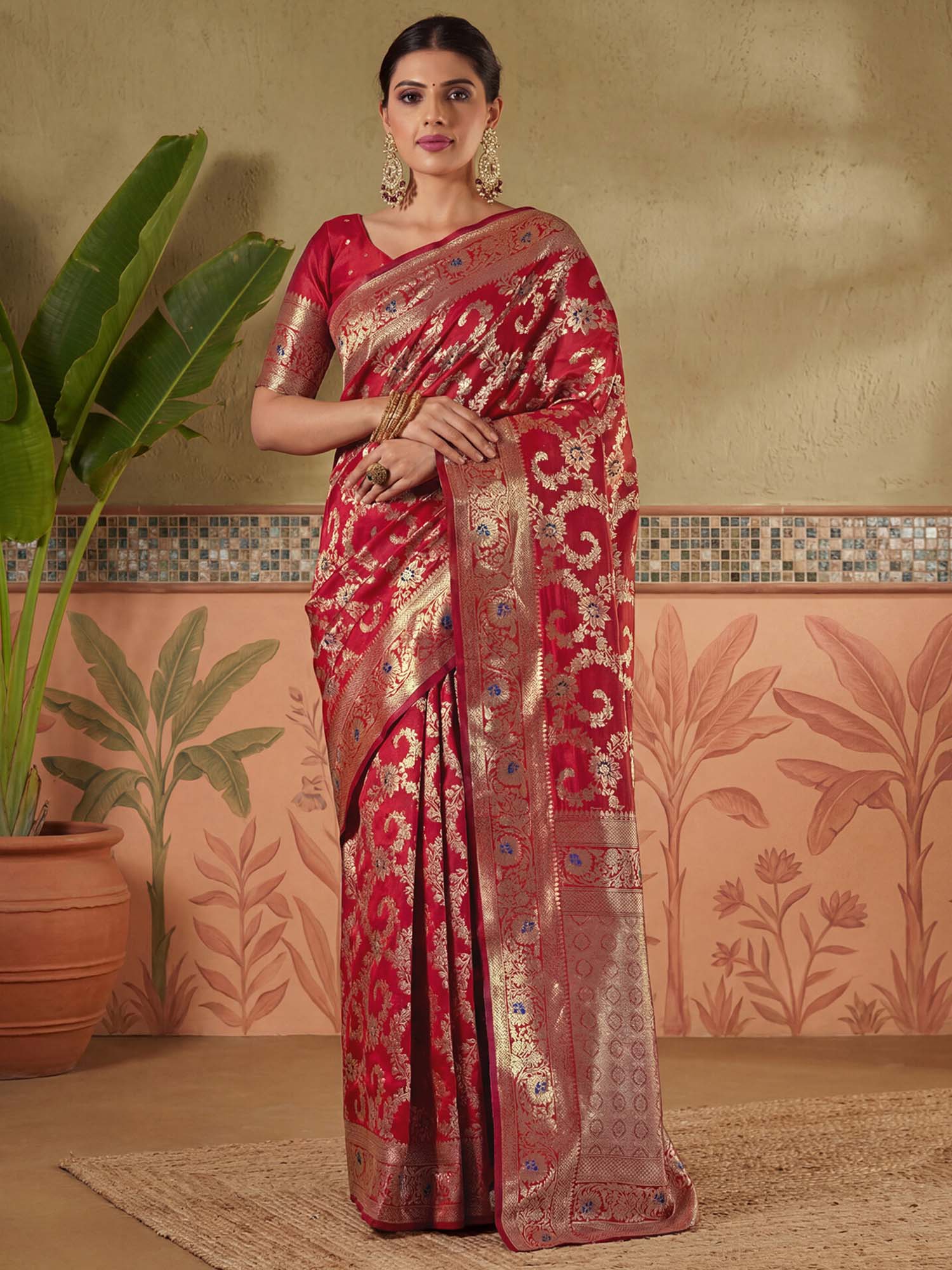 Red Zari Woven Weaving Silk Saree with Unstitched Blouse
